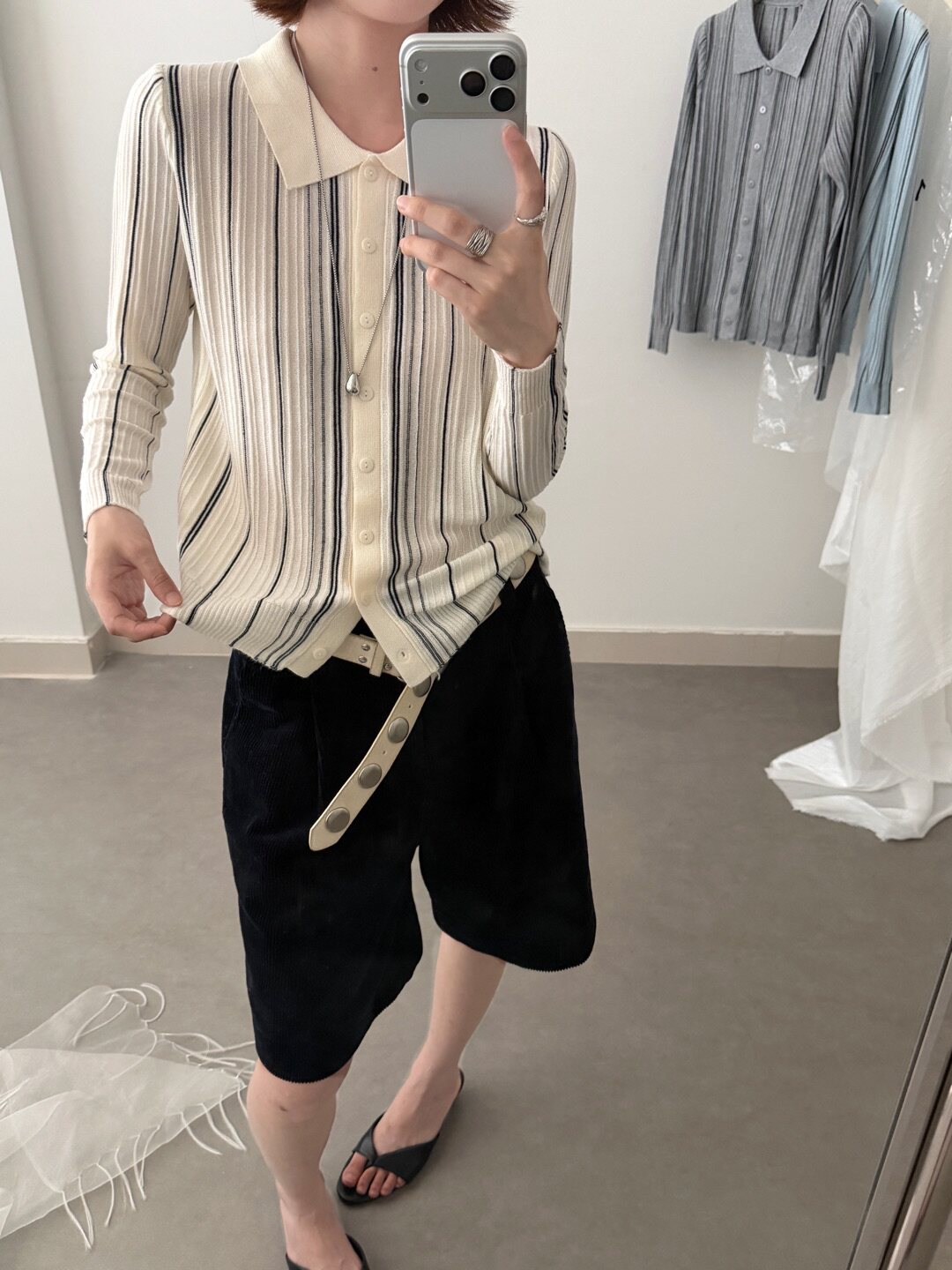 显瘦翻领竖条纹细羊毛针织开衫女
