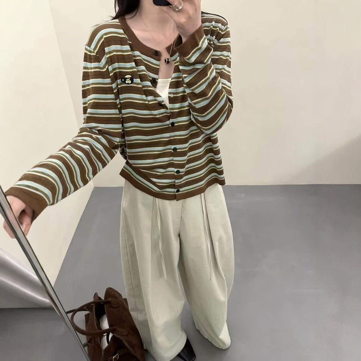 2026春季新款韩系休闲撞色圆领条纹细羊毛针织开衫女百搭上衣外套