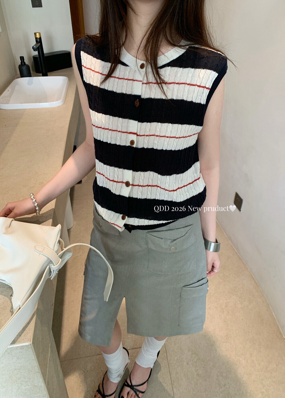 2026夏季新款宽松显瘦圆领条纹麻花天丝针织无袖女百搭薄款上衣潮