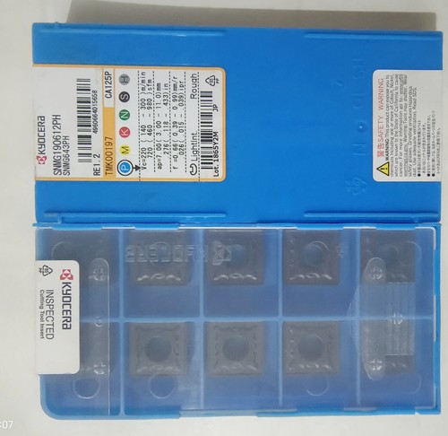 正品京瓷车刀片CNMG190608PH菱形刀片SNMG190612PH CA125P金刀粒