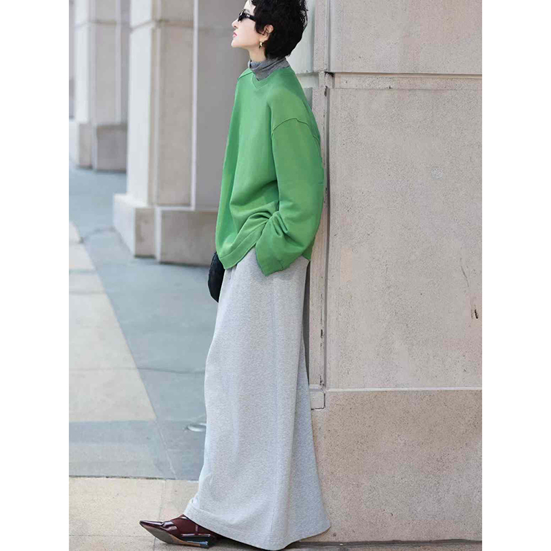 大牌套装上衣卫衣半身裙