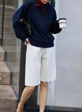 入秋搭配一整套女2025新款藏蓝色圆领长袖卫衣白色休闲短裤两件套