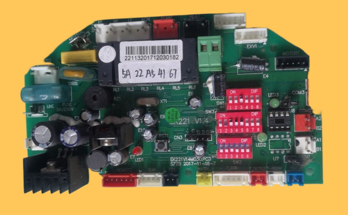 适用欧科中央空调内机主板EK221M040控制主板现货