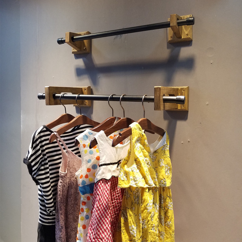服装店展示架上墙壁挂式挂衣架复古童装货架展示架女装衣服木架子在类目 商业/办公家具, 服装店家具, 服装展示架中 - 来自Buy2taobao.com提供专业的淘宝代购服务
