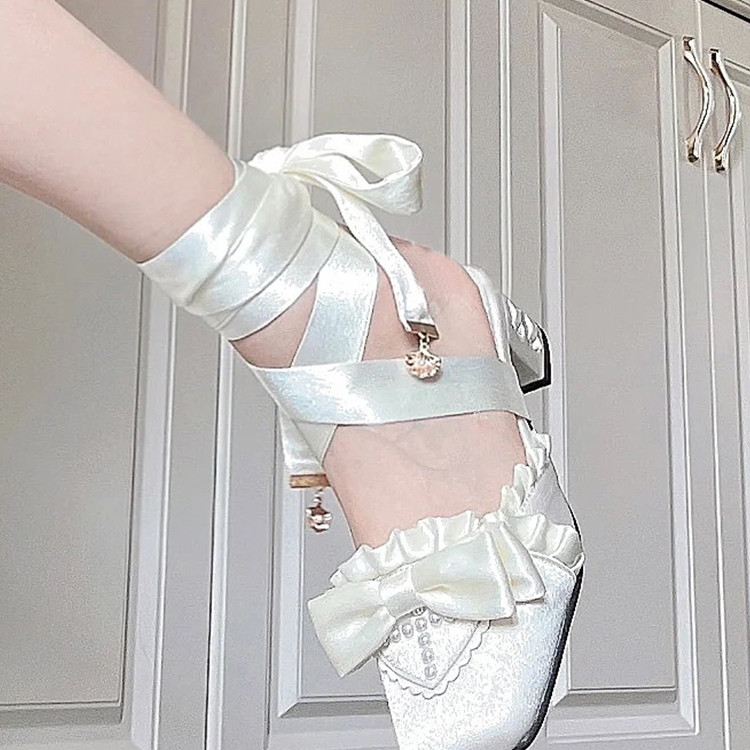 现货交叉绑带单鞋女粗跟动漫穆勒鞋lolita仙女风蝴蝶结包头拖鞋女