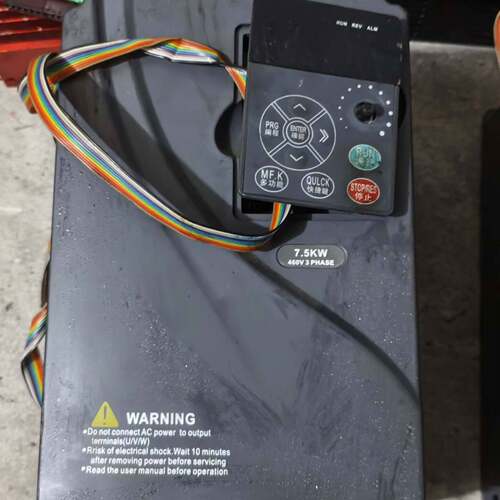 议价台达变频器EV8100-3PH-7.5G-11P，可维修