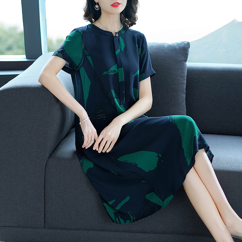 美欧哥弟菲清仓女装2018夏装新款正品国内代购真丝连衣裙女桑蚕丝