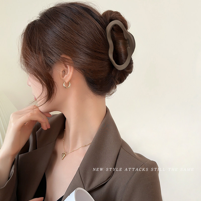 抓夹女大号发夹后脑勺头发夹子高级感发卡网红2025新款鲨鱼夹头饰,饰品/流行首饰/时尚饰品新,发饰,淘宝优惠券,粉丝福利购,淘宝优惠卷