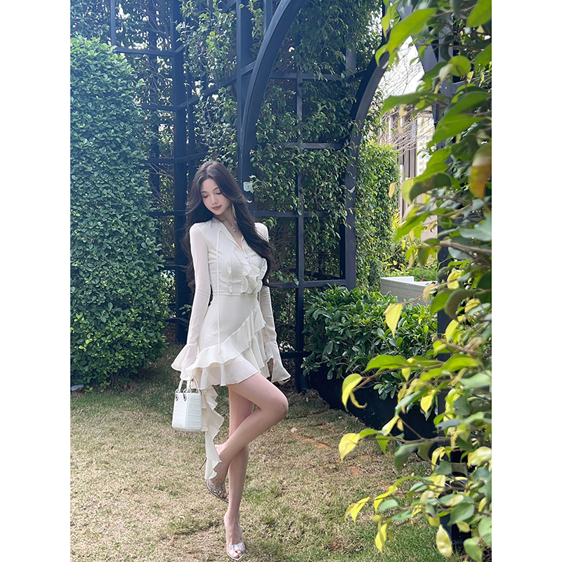 DFAY 美神降临 6k+ 五次改版米白色微透花边飘带收腰显瘦连衣裙女