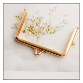 方形12.5CM浅金色上螺丝孔高品质水滴头高脚卡片包口金手工包口铰