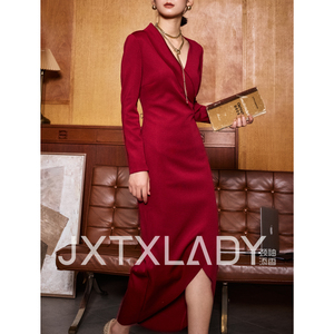 颈袖添香秋季新款连衣裙女装修身气质中长款红色包臀裙