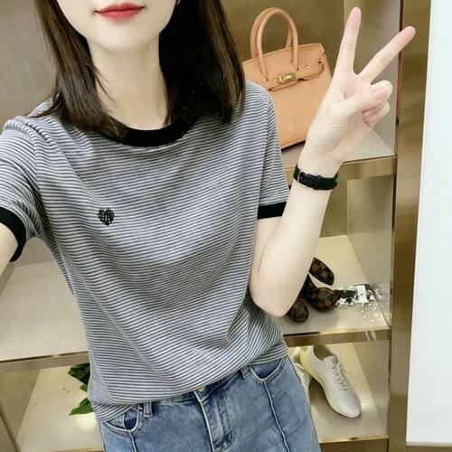 正肩复古短袖T恤女夏新显瘦减龄