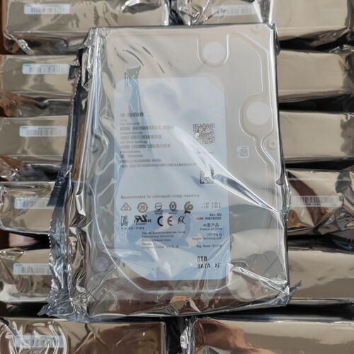 8T企业级监控硬盘7200转SATA
