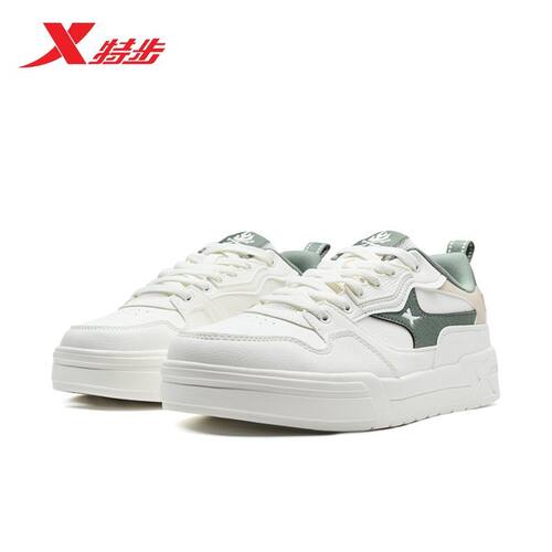 特步男士春季轻便厚底增高板鞋