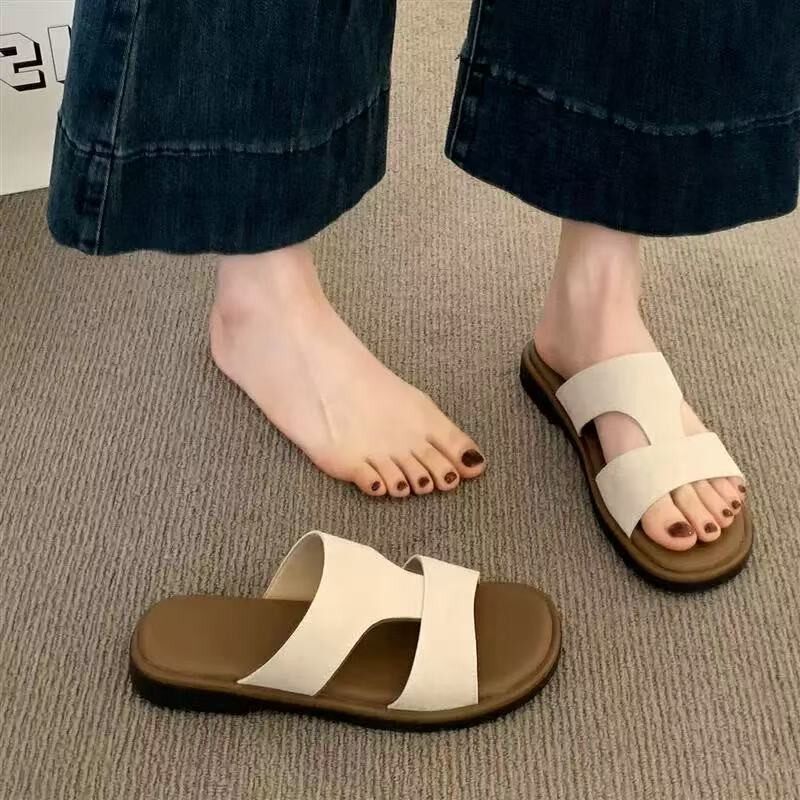 韩国明星同款平底勃肯凉拖鞋女2026夏季新款配裙子一字拖法式舒适