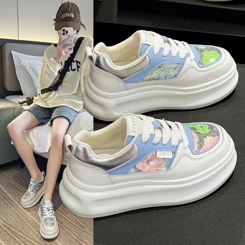 韩国明星同款小白鞋女2026春秋新款百搭透气舒适时尚松糕厚底亮片
