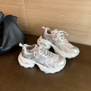 春秋超轻增高7cm小个子显脚小百搭休闲 女2026新款 韩国潮鞋 老爹鞋