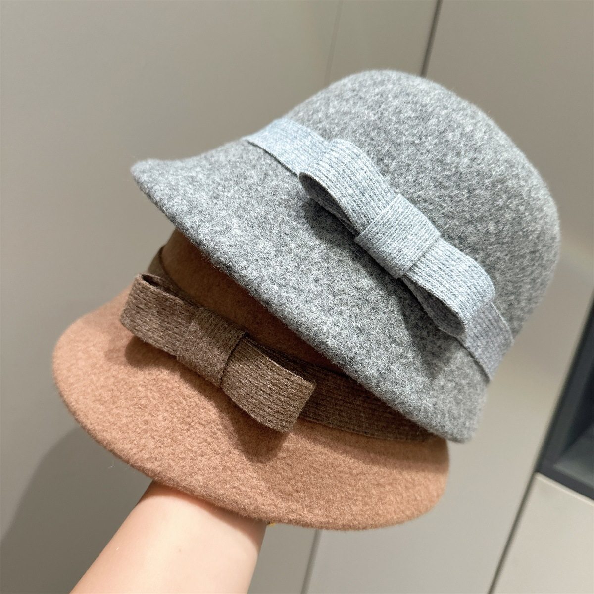 香港潮牌 25年秋冬新款实拍渔夫帽羊毛赫本风盆帽时尚保暖水桶帽,服饰配件/皮带/帽子/围巾,帽子,淘宝优惠券,粉丝福利购,淘宝优惠卷