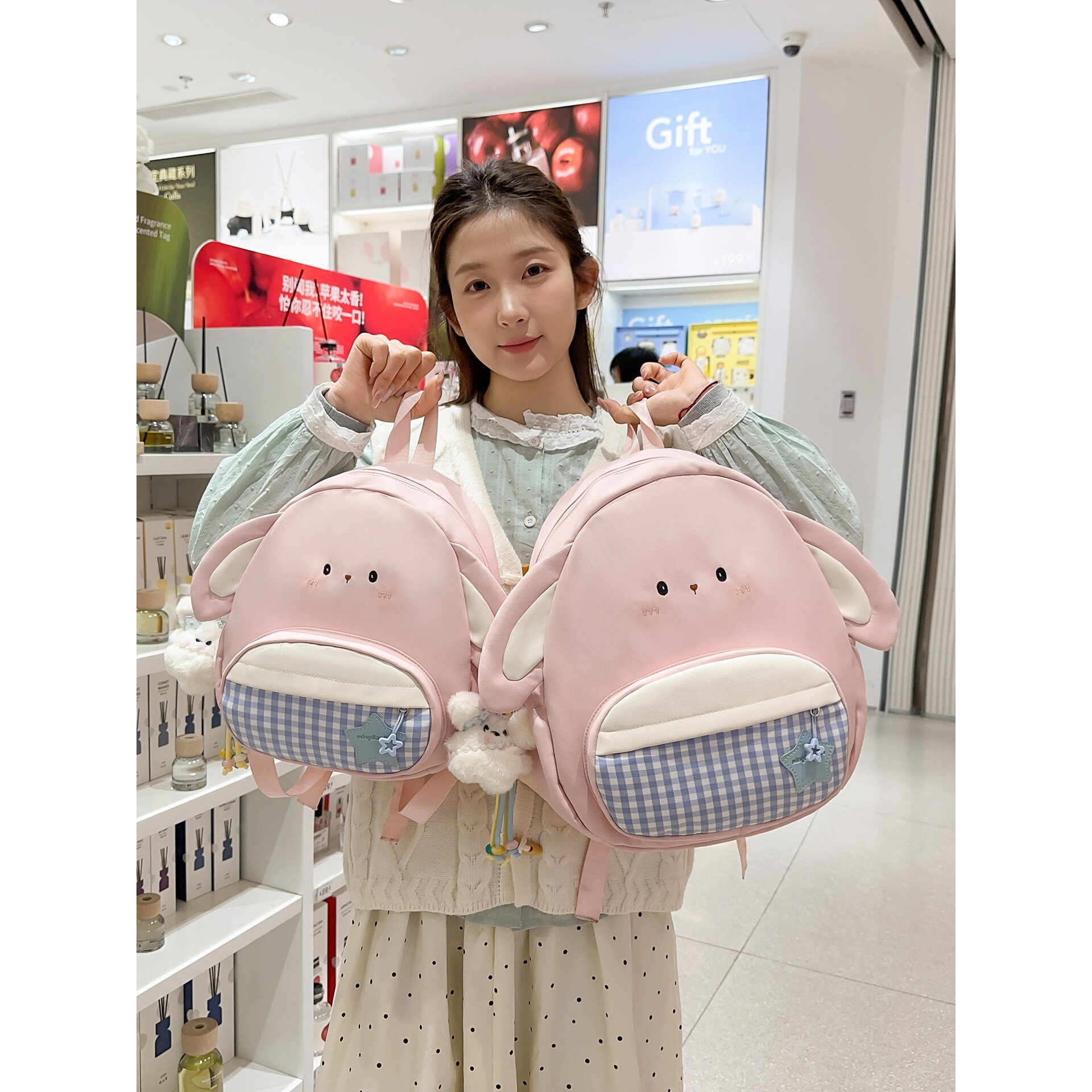 韩国明星同款日系可爱兔子卡通双肩包女少女风学生百搭软妹背包个