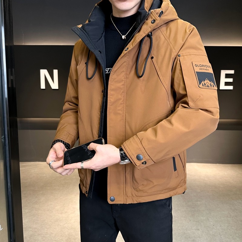 大量现货2025冬季羽绒服男短款连帽背带户外加厚外套8152--P210，男装羽绒服，电商D238