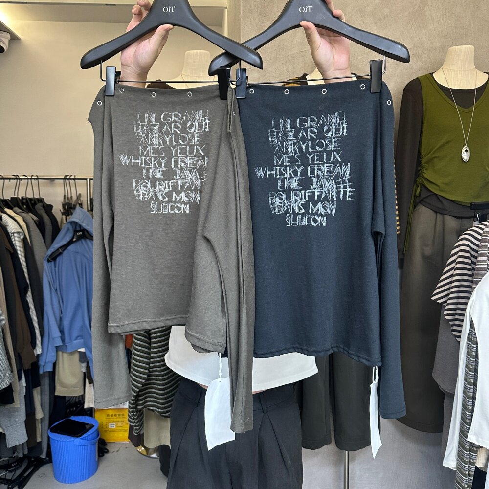 十三行女装 秋季新款字母印花一字领长袖T恤女修身显瘦时髦上衣潮