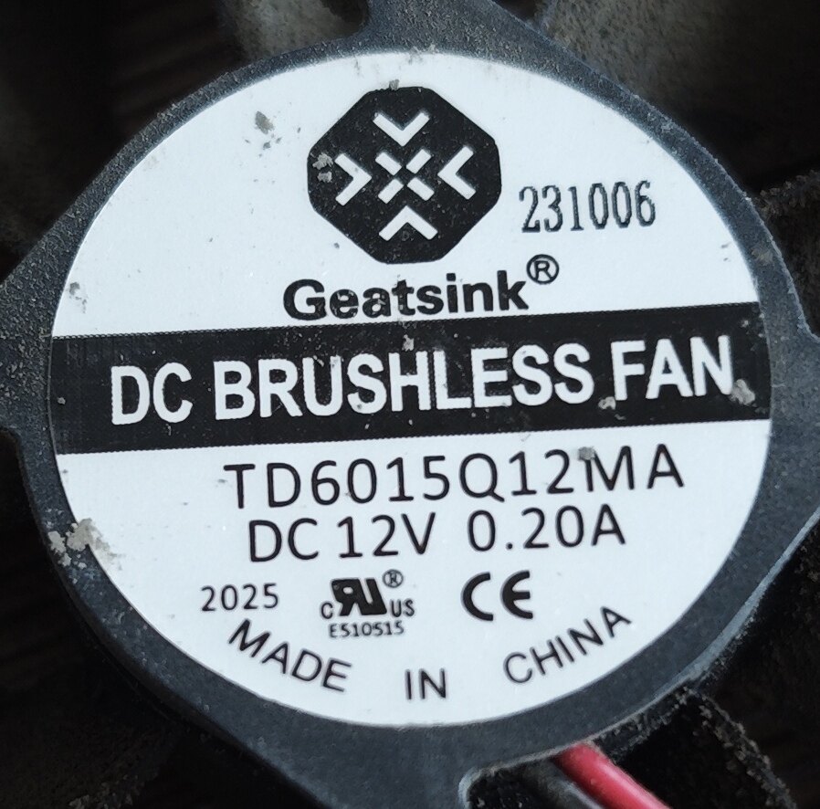 Geatsink 12V 0.20A 6CM 60*60*15MM 变频器散热风扇TD6015Q12MA