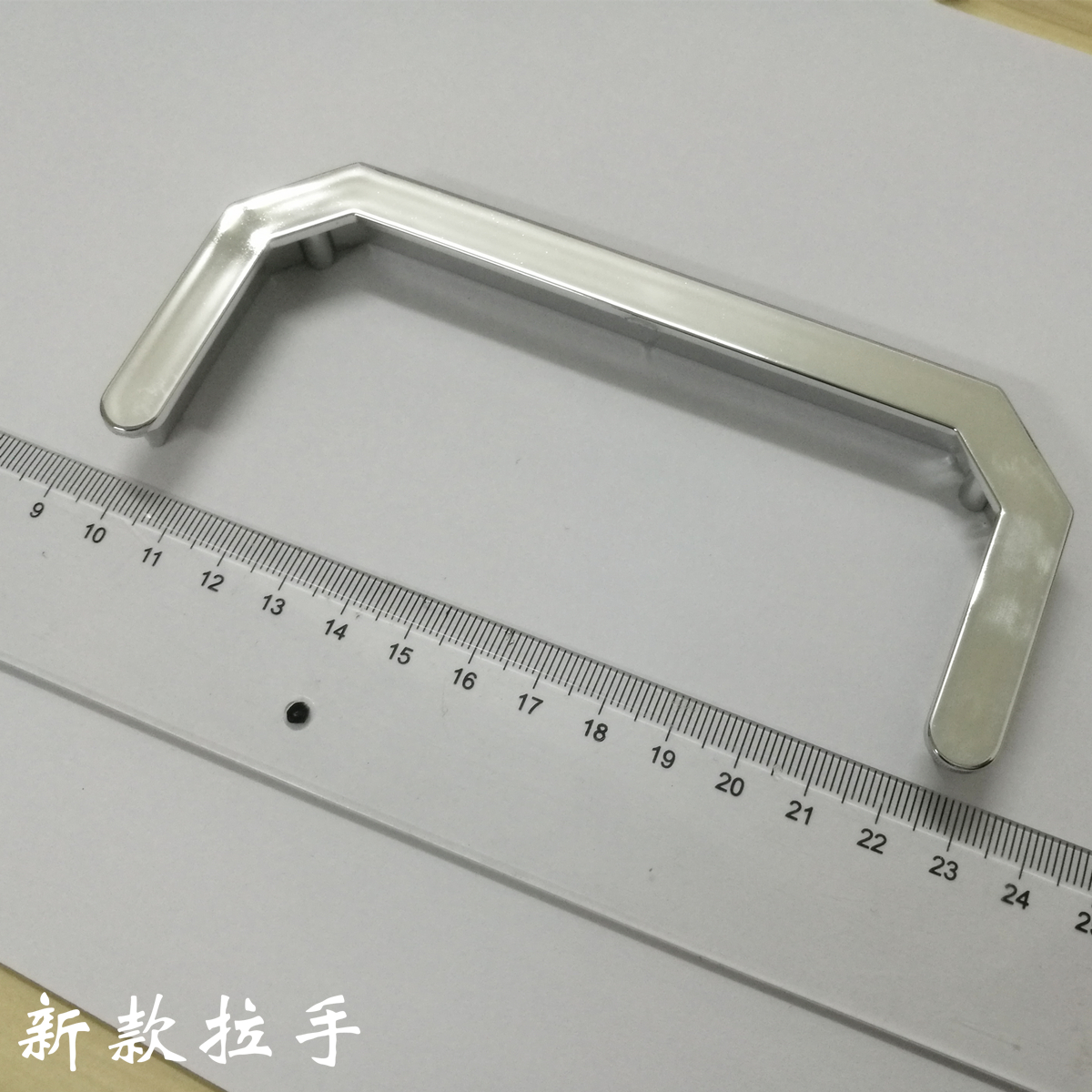 义乌厂家 衣柜门 橱柜 移门装饰配件 饰品c型拉手 隐形暗藏拉手