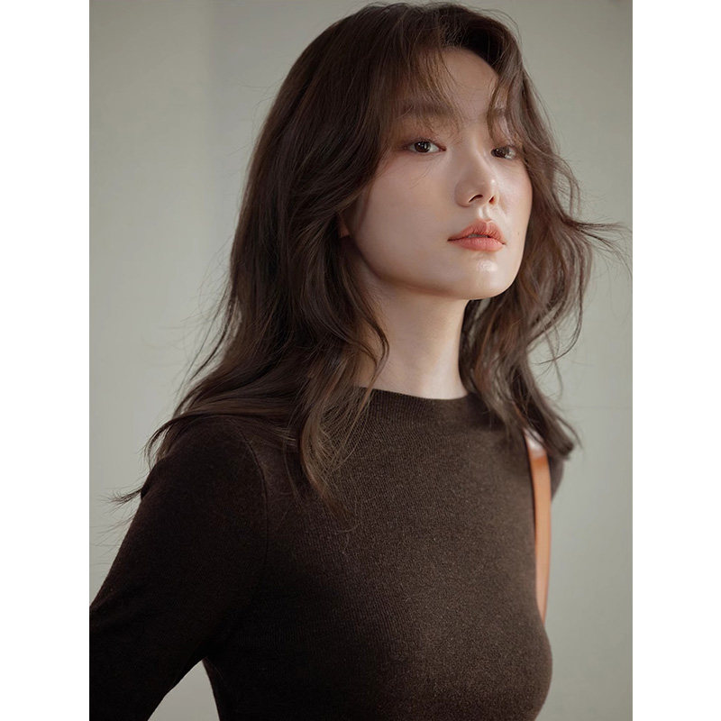 韩系亲肤收腰短款棕色针织衫女秋冬修身长袖内搭毛衣保暖打底上衣