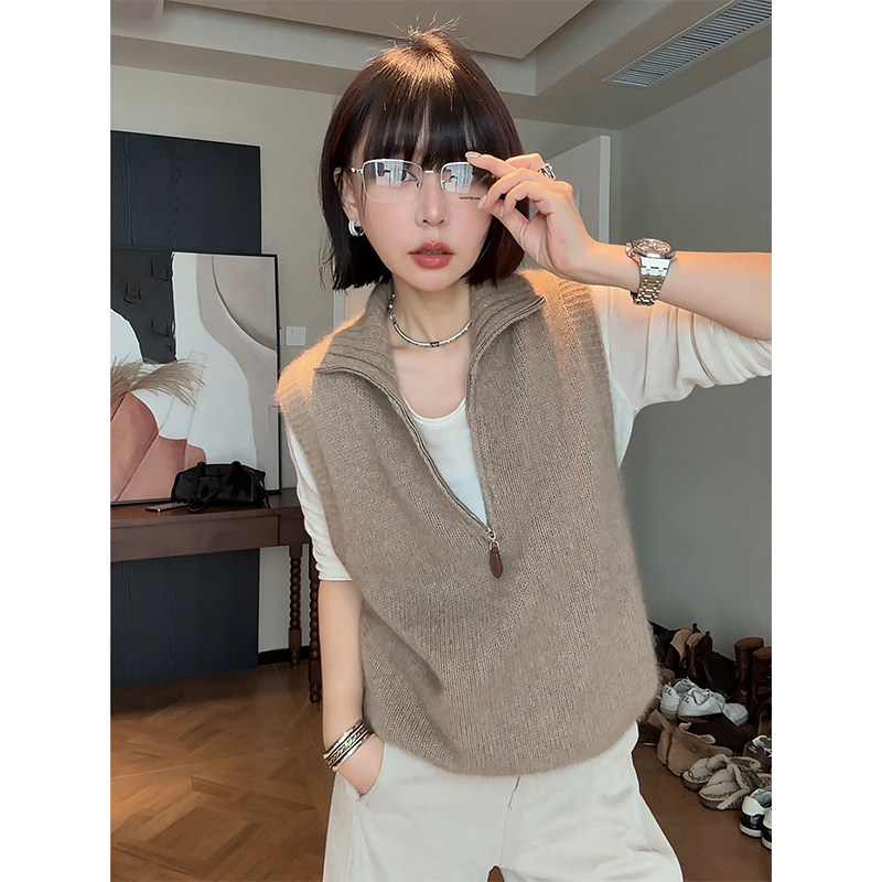 老钱风慵懒气质针织马甲女春秋外搭高领毛衣背心软糯无袖叠穿上衣,女装/女士精品,马夹,淘宝优惠券,粉丝福利购,淘宝优惠卷