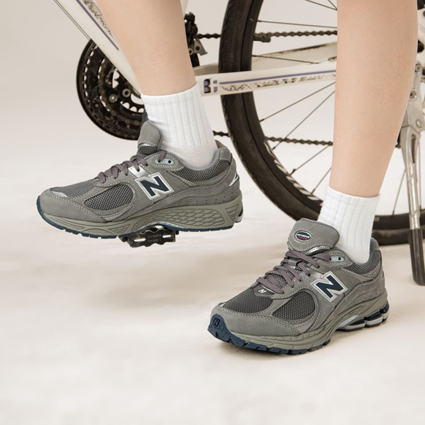 NEW BALANCE NB 男女鞋百搭复古款休闲跑步鞋运动鞋 ML2002RA