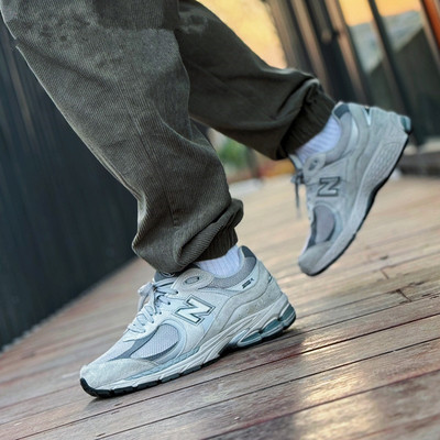 NEW BALANCE NB男女经典复古百搭休闲跑步运动鞋 ML2002R0