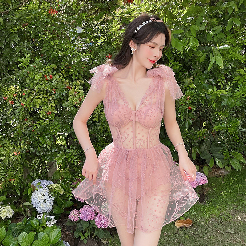 泳衣女夏连体韩国ins风蝴蝶结露背绑带遮肚显瘦甜美可爱裙式泳装