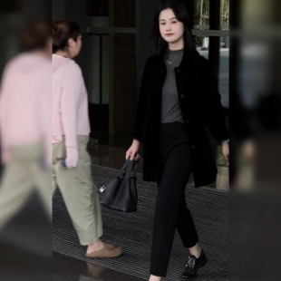 大码 2026春秋季 金丝绒显瘦百搭纯色长袖 韩版 外套女设计感风衣 新款