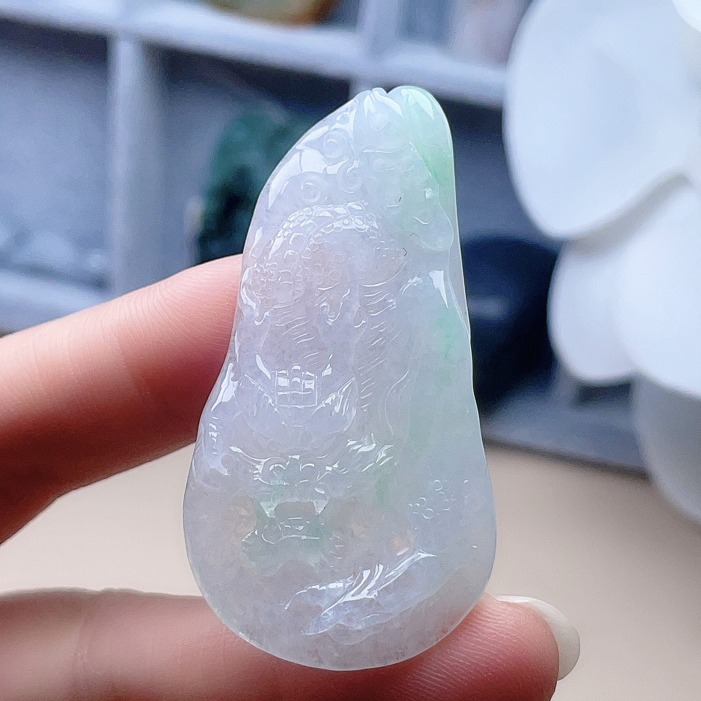 天然A货翡翠冰种玉龙吊坠缅甸老坑乳白飘阳绿生肖龙玉佩生意兴隆