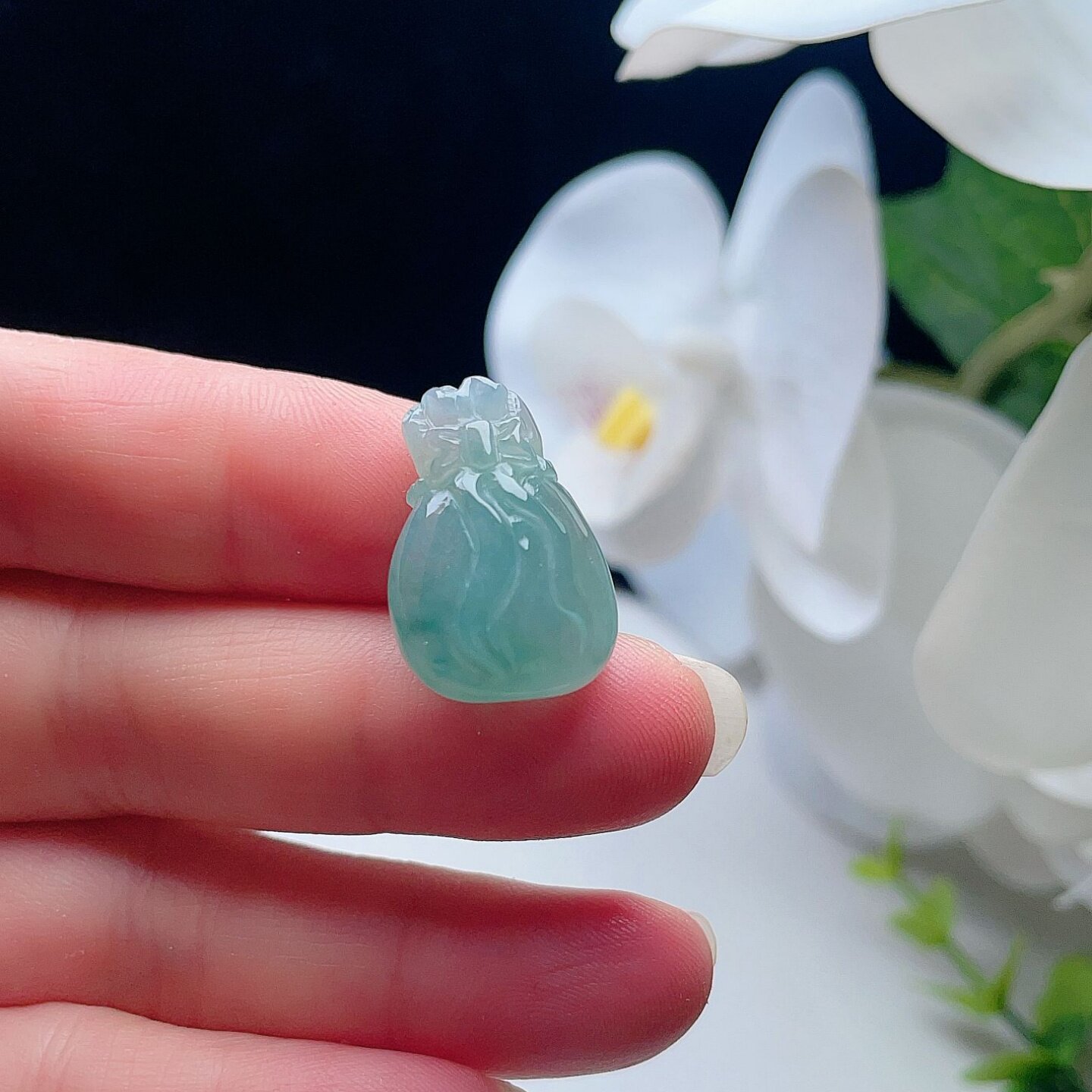 天然翡翠福袋吊坠冰甜水油绿飘花
