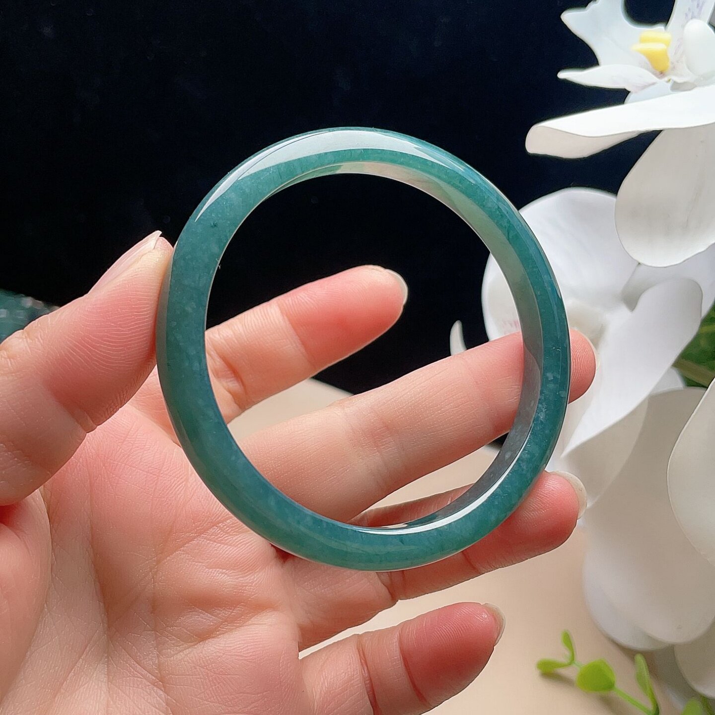 天然A货翡翠手镯深宝蓝绿飘花58.5mm危地马拉玉镯意境幸运圈优雅