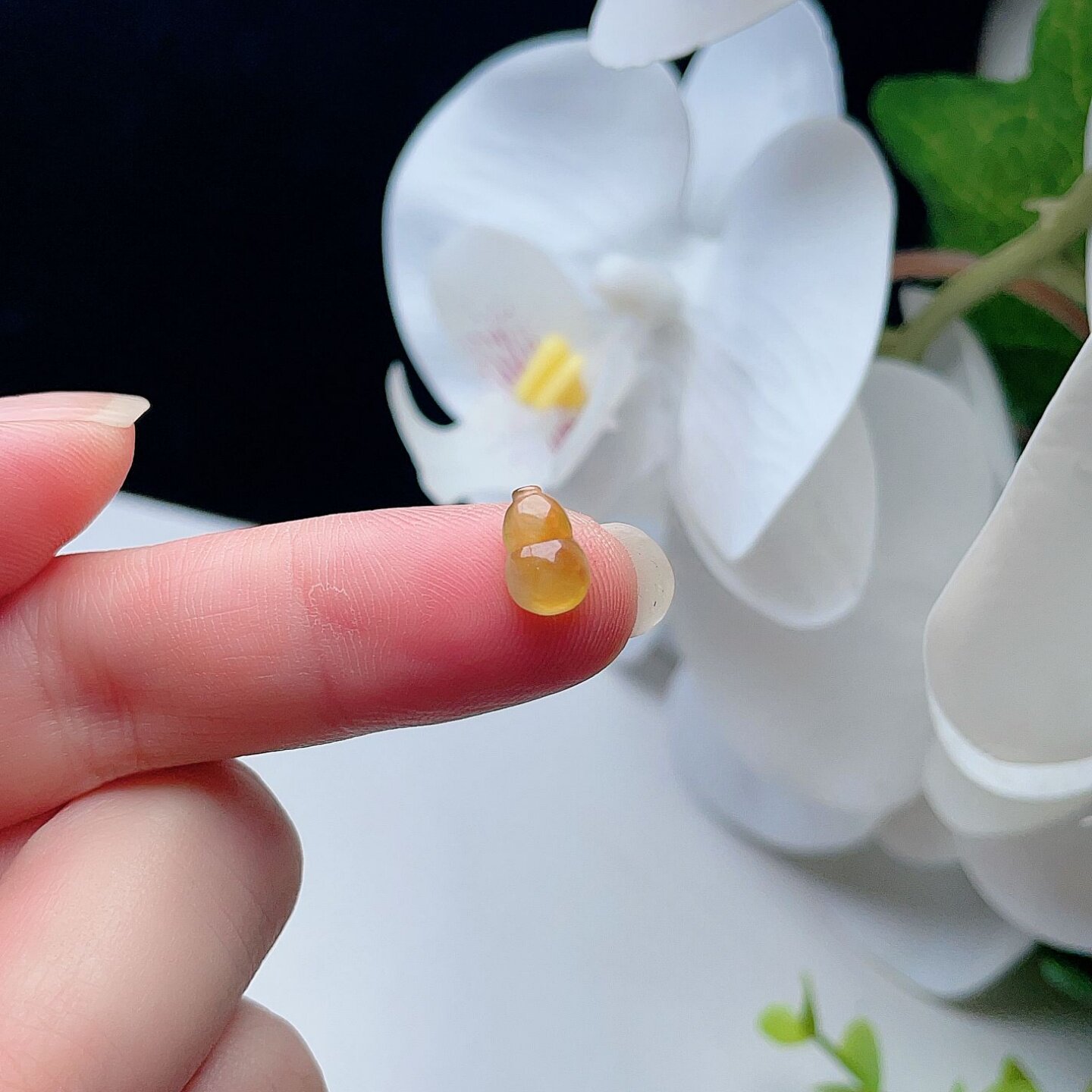 天然翡翠冰种迷你葫芦镶嵌玉金黄