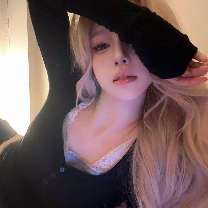 韩版甜辣妹V领修身长袖T恤衫秋冬黑色纽扣蕾丝拼接设计感内搭上衣