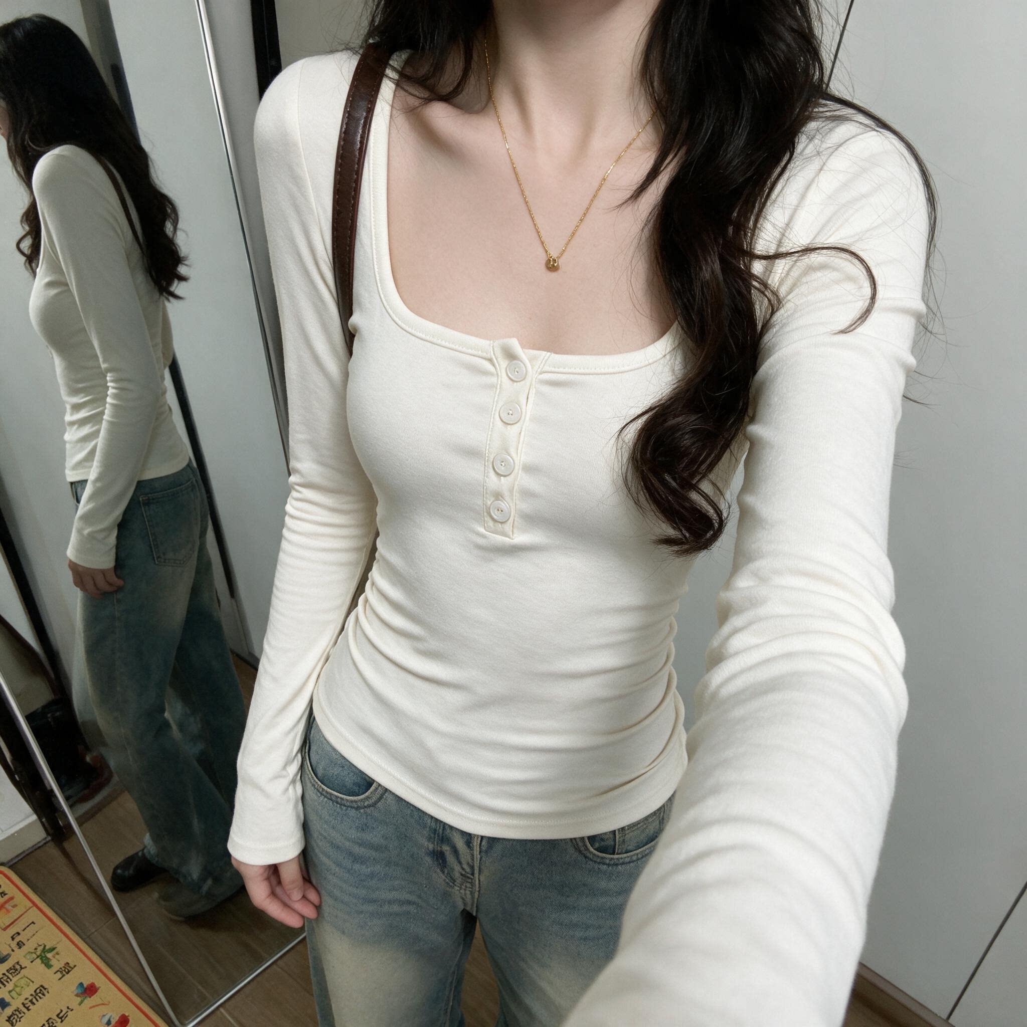 设计感方领纽扣长袖T恤女秋冬季修身显瘦打底衫春上新U领内搭上衣图片