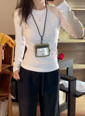 白色圆领长袖T恤衫秋冬正肩简约内搭修身显瘦加厚磨毛百搭打底衫