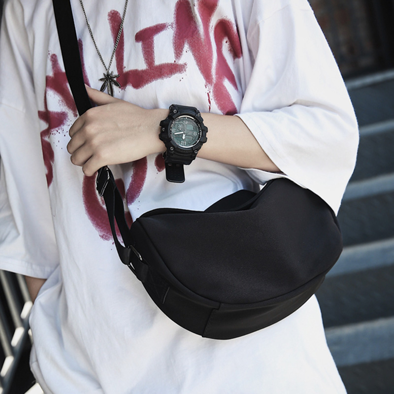 潮流单肩包