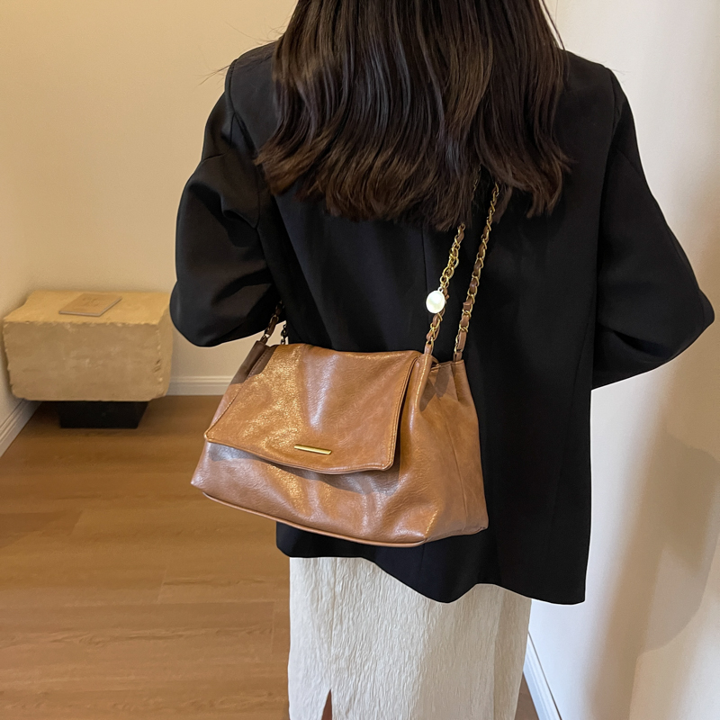 托特包女大容量链条单肩包通勤流浪包2025新款潮时尚简约日韩休闲