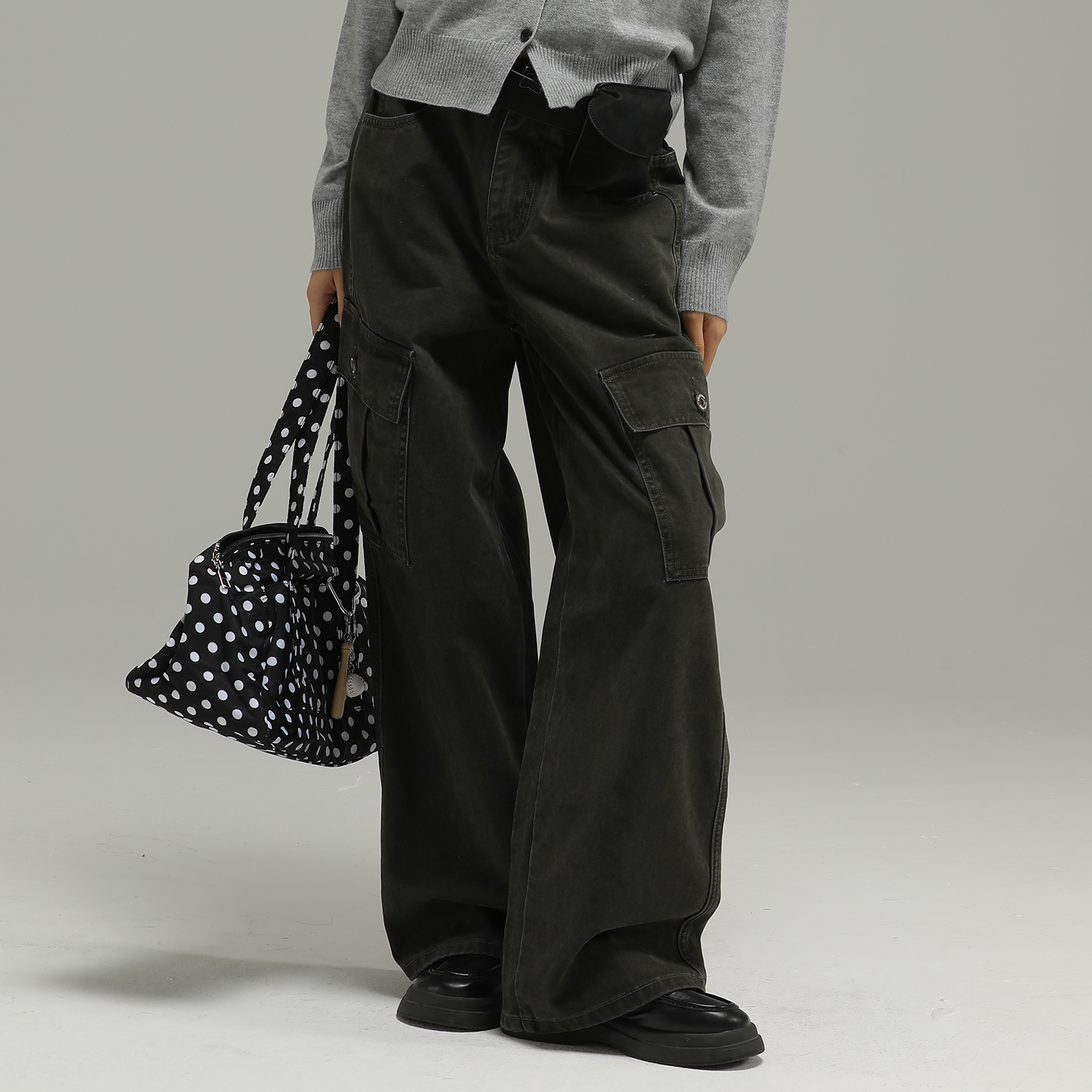 小女森女童春秋墨绿工装裤复古街头设计感伞兵裤儿童宽松休闲裤子