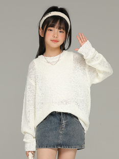 小女森女童春秋慵懒感米白色针织上衣儿童圆领宽松套头纯色毛衣潮