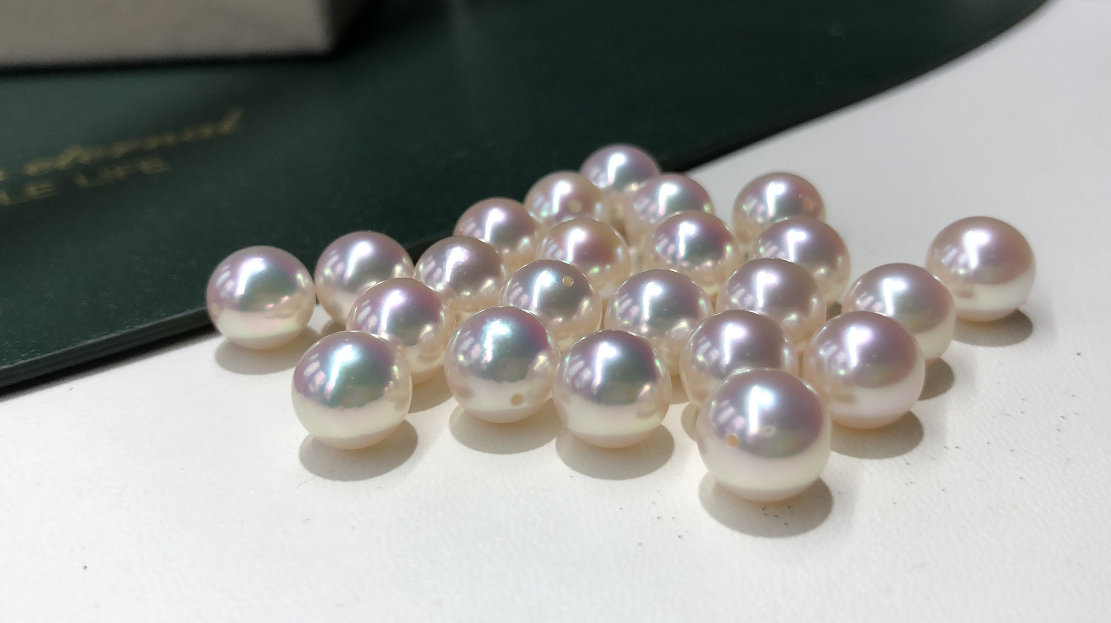 8-8.5mm天然akoya海水珍珠正圆极光裸珠出可配对