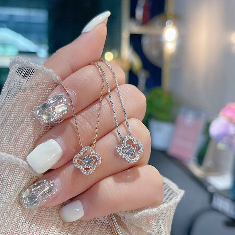 幸运草灵动纯银项链女时尚轻奢