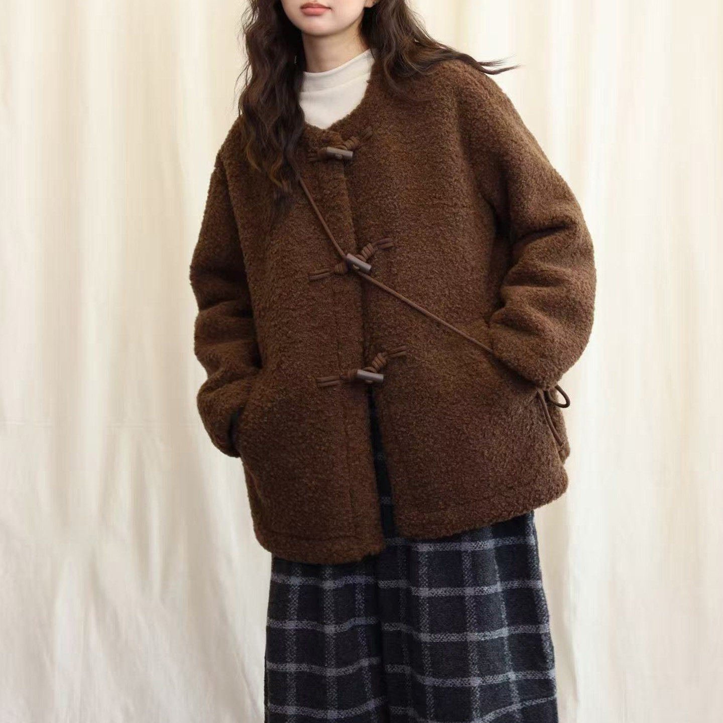 10.20日系焦糖棕泰迪绒圆领外套小个子牛角扣上衣,女装/女士精品,短外套,淘宝优惠券,粉丝福利购,淘宝优惠卷