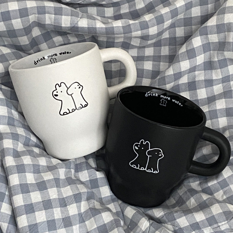 小众磨砂小黑杯小狗马克杯 小众白色咖啡杯水杯子 咖啡杯情侣杯图片