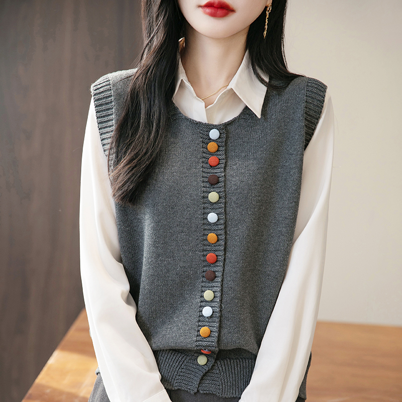 2026春夏新款针织外套女100%纯棉线彩扣圆领开衫马甲女叠穿打底衫