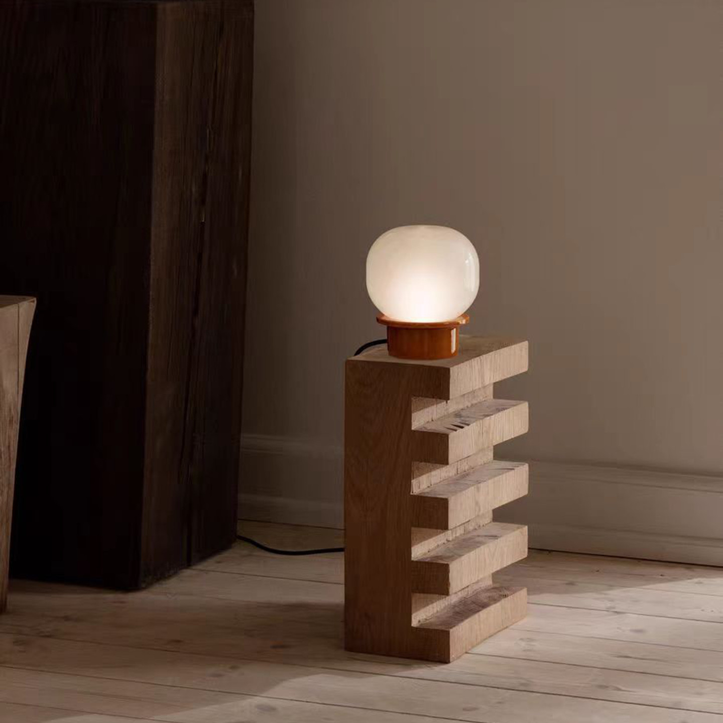 丹麦进口AstepLille简约台灯